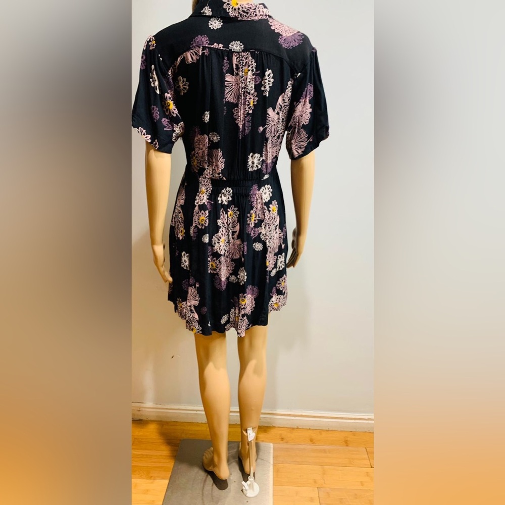 Free People Black Floral Hawaii Short Sleeve V-Neck Mini Dress - Picture 3 of 7